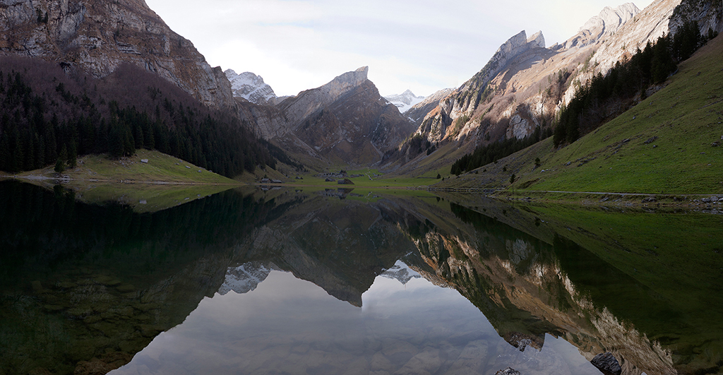Seealpsee Panorama 2.jpg
